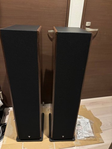 Focal vestia 3 - vestia, n°2